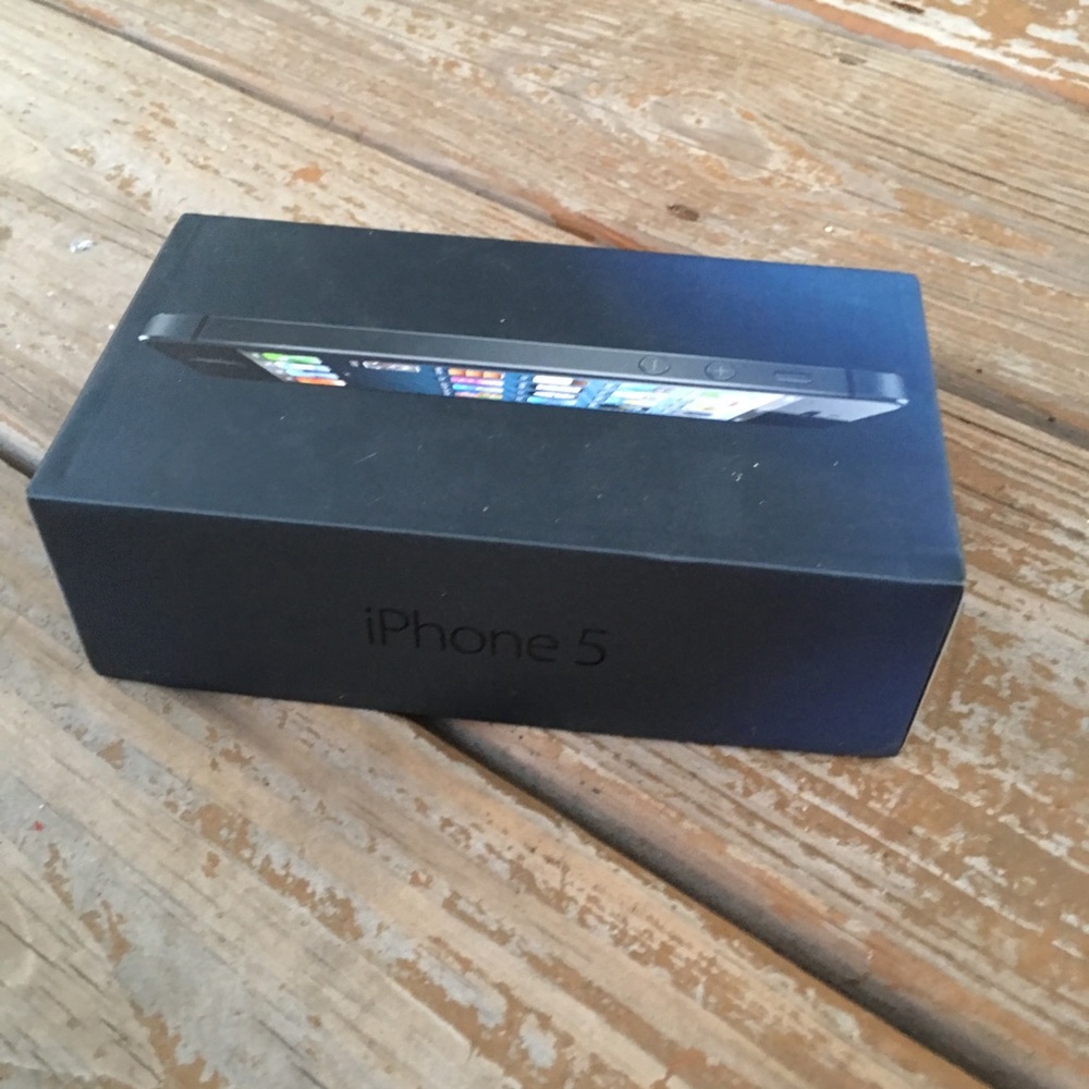 Apple iPhone 5 black box only